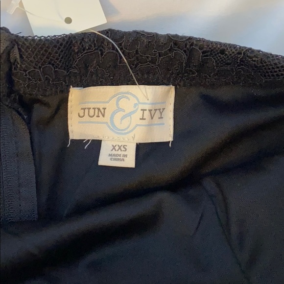 Francesca’s Black Strapless Lace Romper - Picture 5 of 6